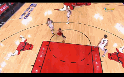 德布劳内关键时刻失利，雄鹿助力球队获胜！