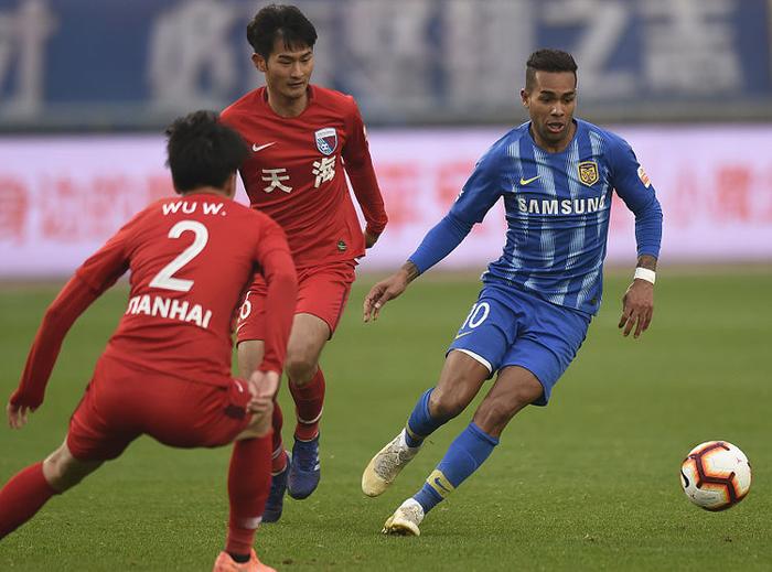 恒大回归回归闪耀表现，国米球迷集体呐喊